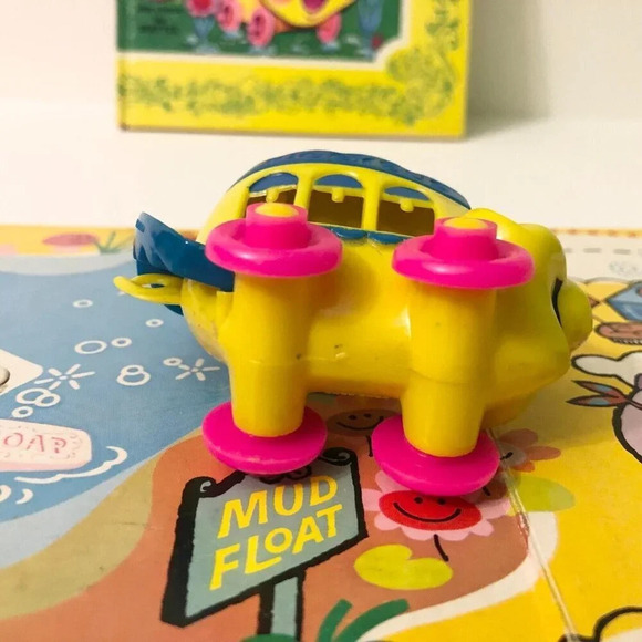 Vintage 1969 Mattel  Upsy Downsy Pudgy Fudgy Doll Playset with Board and Book - Picture 12 of 16